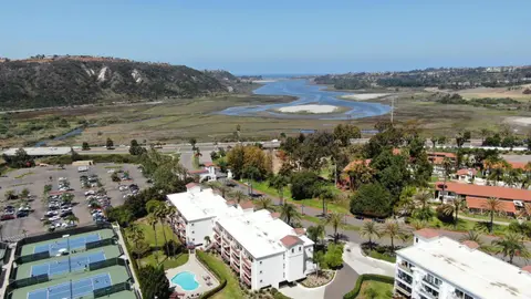 La Costa Luxury Condo - Fully Remodeled