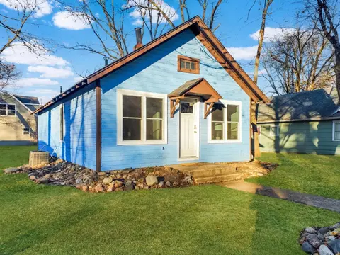 Okoboji BLUEtiful Cottage