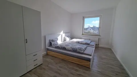 Moderne Wohnung mit Gartenzugang