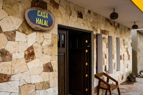 Casa HALAL