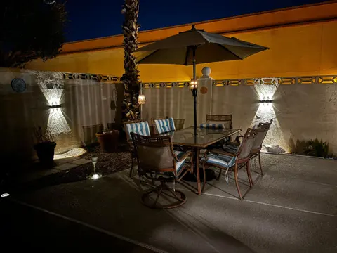 Fragrant Finnish Sauna & Cozy Pool with French 3br