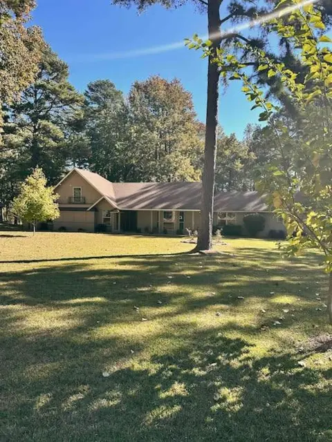 Texarkana Luxury 4BR Home on Bringle Lake Trail