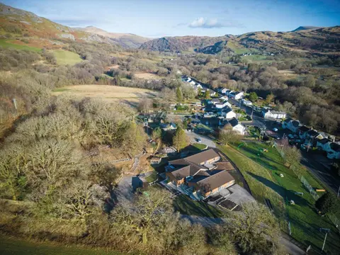 Suite 14 - Sleeping Giant Hotel - Pen Y Cae Inn