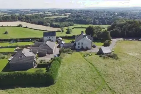 Stunning Renovation edge of Frome + country views