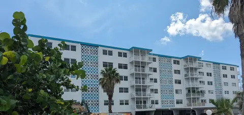 Oceanfront 2/2 in Satellite Beach - Breathtaking Ocean Views