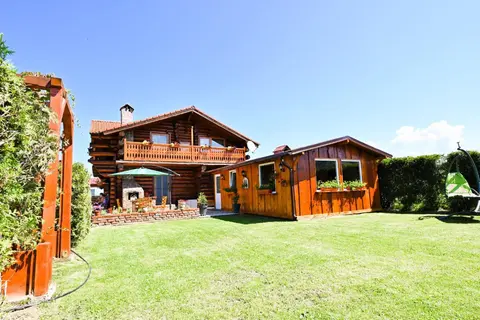Casa de Lemn