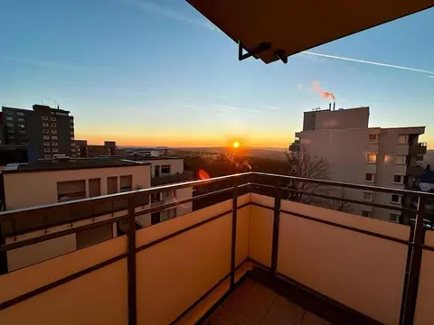Mit Ausblick - WLAN / Parkplätze