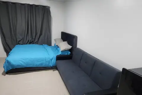 Fully new condo, near airport.