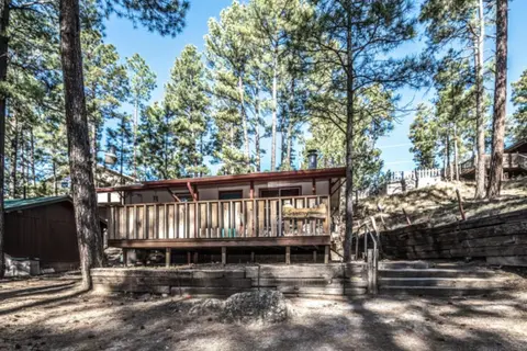 Sacony, Cabin at Ruidoso