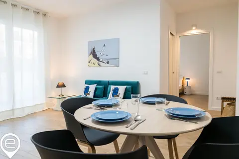 Estay - Foscolo City Retreat - AirCon - WiFi - Balcony