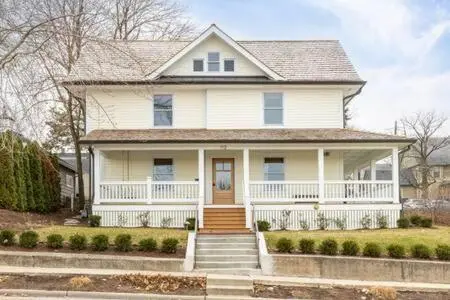 Kildahl House - Boutique Farmhouse Suite #4