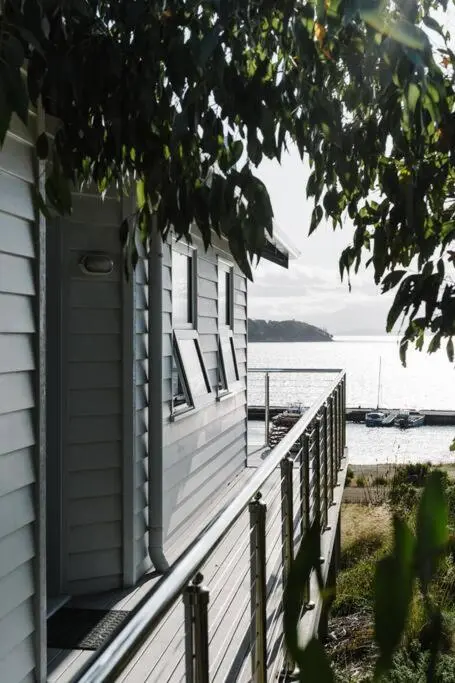 Bruny Boathouse