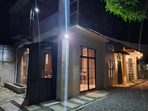 Bora House