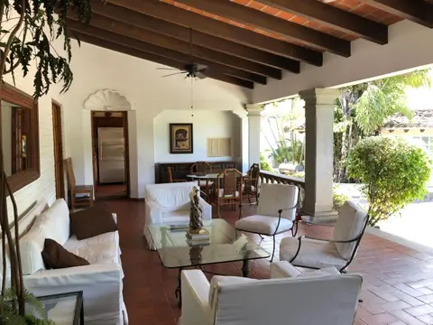 Casa La Bonita