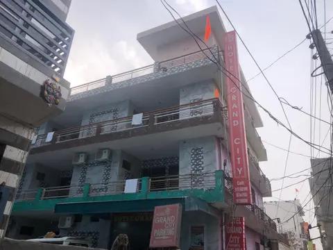 Hotel O Grand City