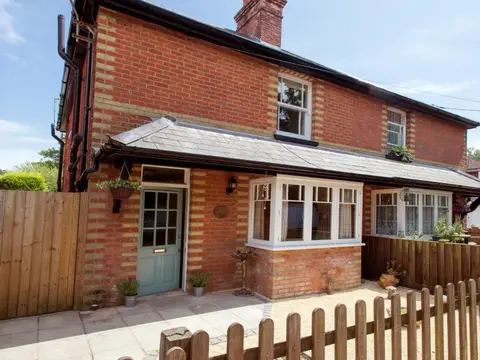3 Bed in Brockenhurst oc-nfl92