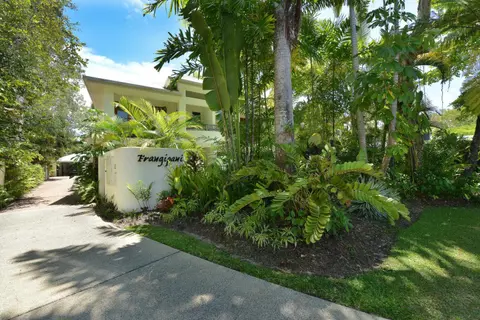 Villa Frangipani