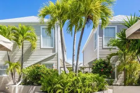 NEW! Villa Positano - Duval Square Condo, Pool, Hot Tub & Parking