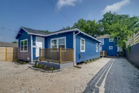 ~Entire 4 unit vacation home~