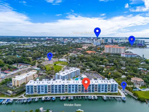Waterside Retreat: Modern 2BR, Mins to Beach & Apt