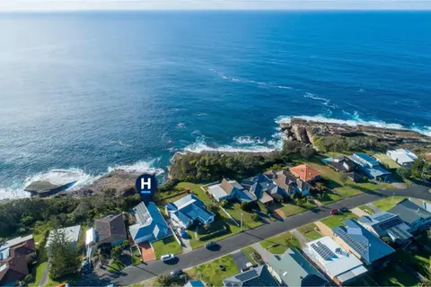 The Lighthouse Mollymook
