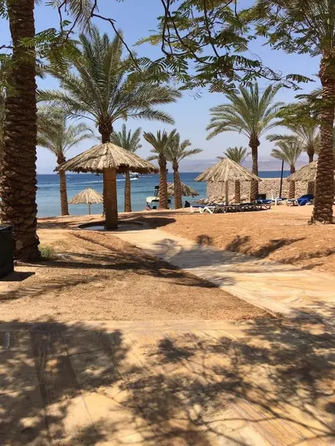 Hawari Apartments