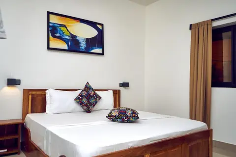AZURIA HOTEL