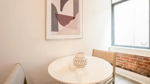 Landing Modern Apartment with Amazing Amenities (ID5790X46)