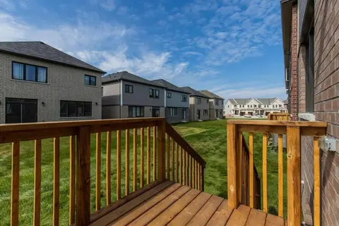 Modern 3BR, 15min to Falls/Attractions W/ King Bed