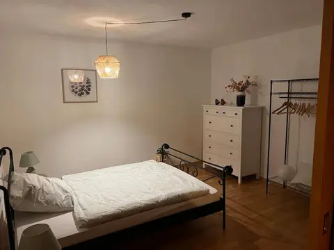 Ruhige Wohnung mit Terrasse
