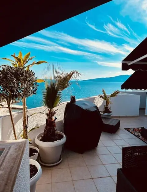 Eva - Panoramic Penthouse