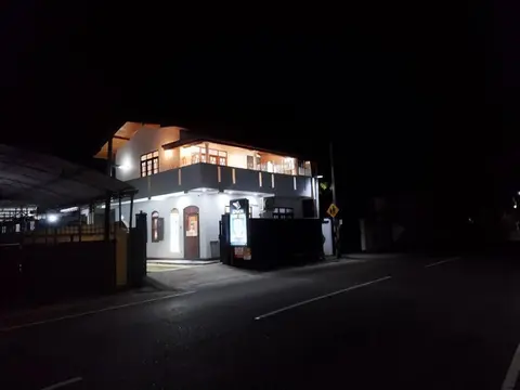 Edmon Beach Villa