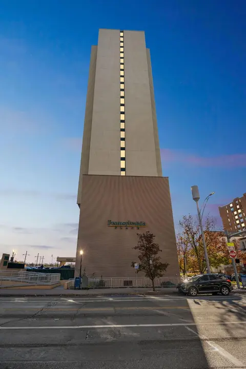 PP 1114 Beautiful Professional 1br Apt, Pool