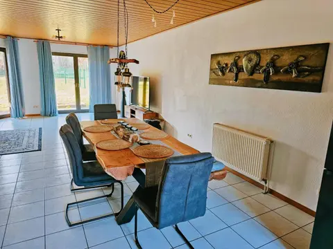 Pimp My TLA-Ramstein House