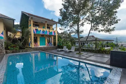 Urbanview Resort D'Oasis Mountain Puncak by RedDoorz