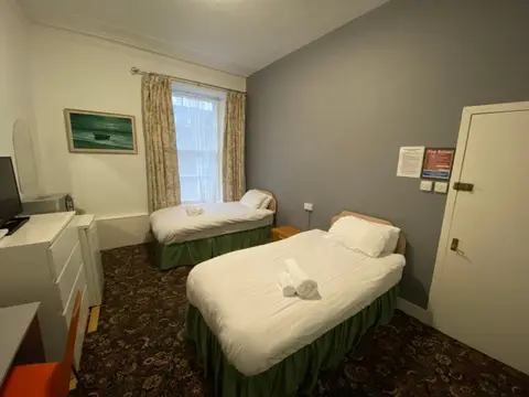 Aaran Central Guesthouse
