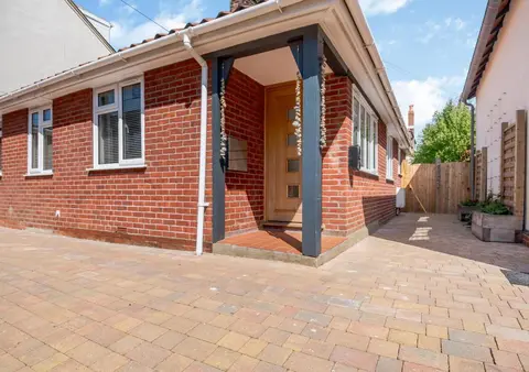 4 Bed in Aldeburgh oc-16faw