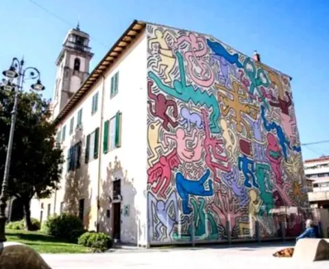 Pisa Happy House