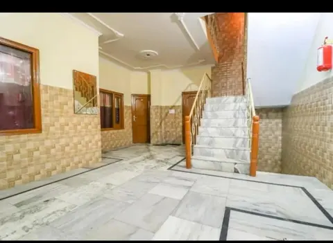 HOTEL DHANUA PALACE