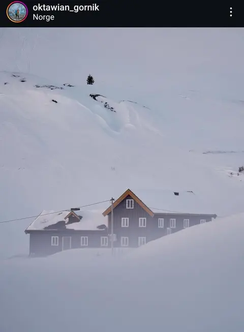 Fagerstrand, storhytte ved Bygdin i Jotunheimen