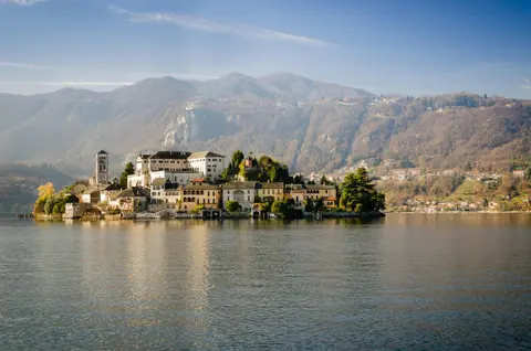 Casa Antonia Tra Laghi & Monti