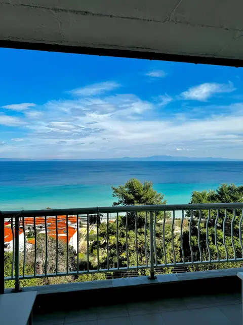 NIKOS SEA VIEW ROOM