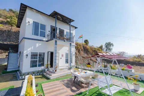 The Narayana Homestay - Villa