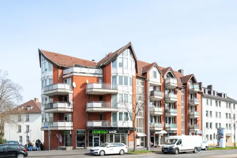 BLU APARTMENT -modern interior design in city centre- close to HBF & Uni
