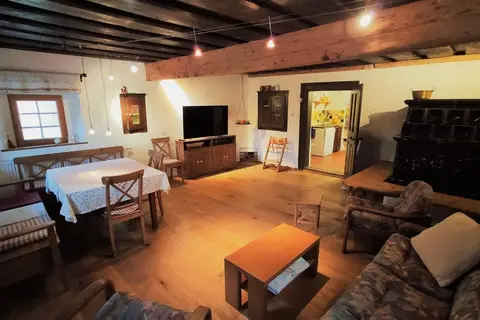 MaLu vintage house with garden