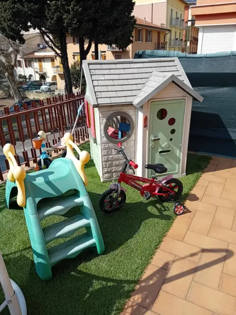 Garda City Home Family Apartments