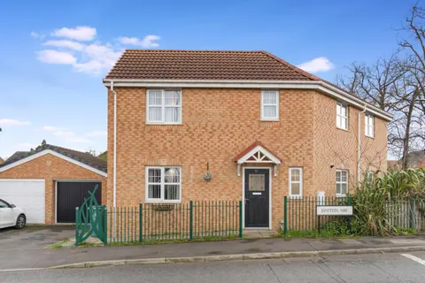 Stylish Teesside Home Ideal for Work or Leisure