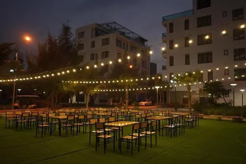 Khách Sạn Moonlight FLC Sầm Sơn