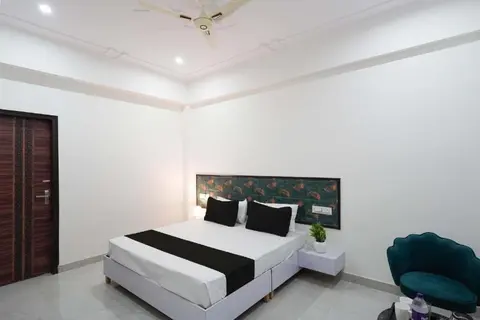 Marut Hotel