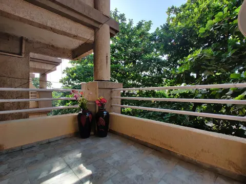 Apple tree hospitality mundhwa